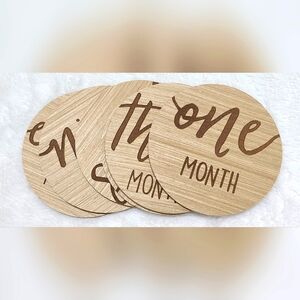 Baby Monthly Milestones Kit